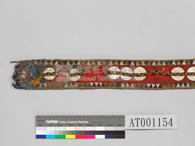 chieftain's ornament made of shell  Collection Image, Figure 14, Total 19 Figures