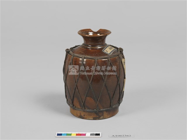 平口帶釉瓷壺藏品圖，第2張