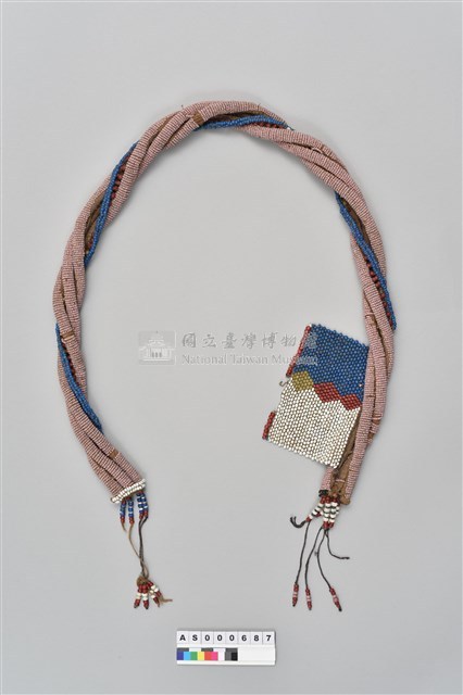 女子玻璃珠串頸飾藏品圖，第3張