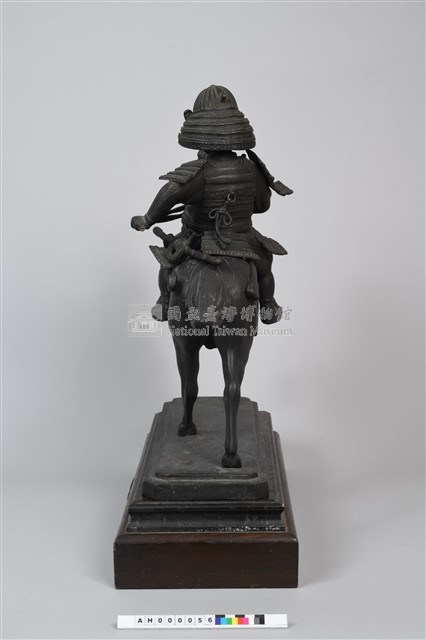 日本將軍著盔騎馬銅像藏品圖，第3張