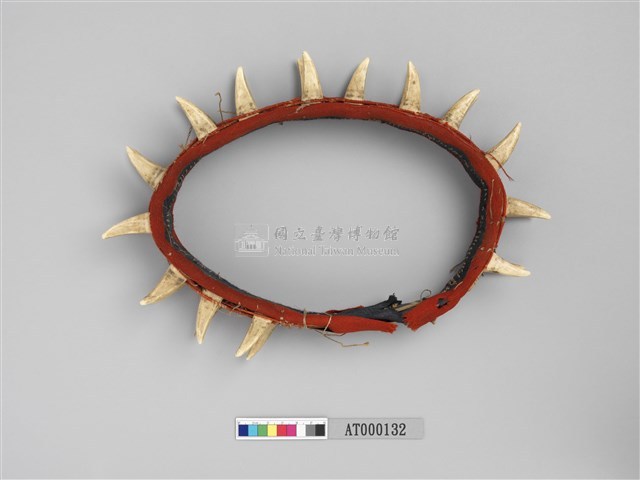 男子獸牙頭環藏品圖，第5張