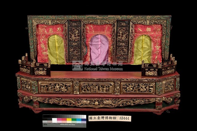 「金泉同」布袋戲團六角戲臺藏品圖，第11張