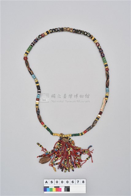 琉璃珠串胸飾藏品圖，第4張