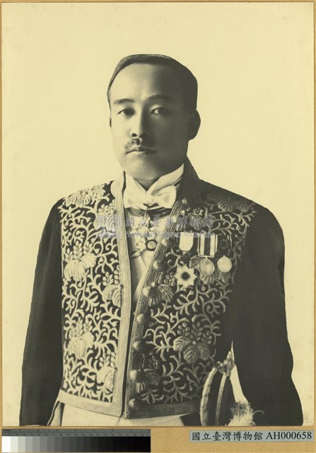 河源田稼吉總務長官照片藏品圖，第1張