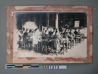 明治三十七年 (西元1904年) 左右的公學校藏品圖，第3張