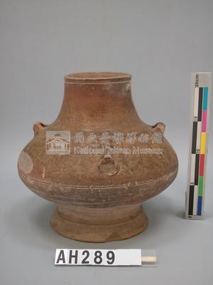 漢到六朝   褐綠釉舖首陶鍾藏品圖，第1張