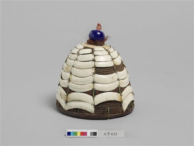 男子珠飾山豬牙籐帽藏品圖，第4張