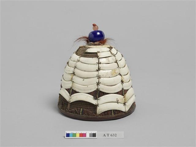 男子珠飾山豬牙籐帽藏品圖，第3張