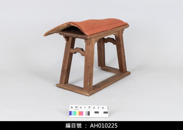 布袋戲道具-桌(含文具)藏品圖，第11張