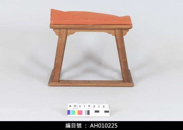布袋戲道具-桌(含文具)藏品圖，第10張