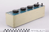 可變電阻箱藏品圖，第1張