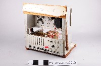 資料輸出單元與自製儀器架藏品圖，第1張