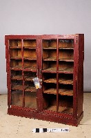 木製物品櫃架藏品圖，第1張