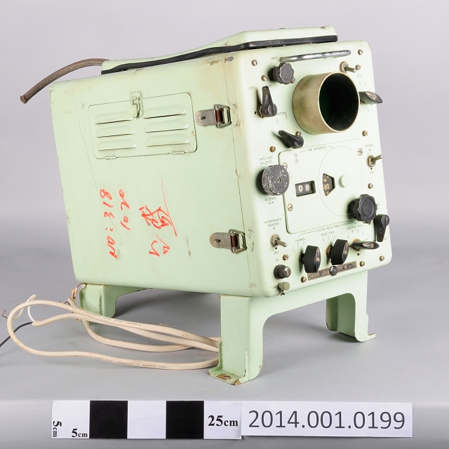 海上長程導航接收儀 的圖片