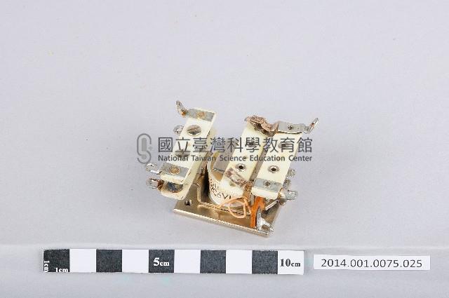 繼電器藏品圖，第1張