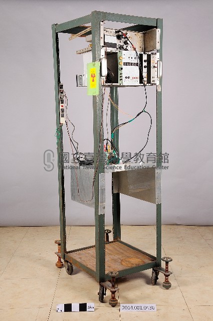 正電子生命期儀器固定架藏品圖，第1張