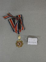 教育獎牌-蔡敏忠贈藏品圖，第1張