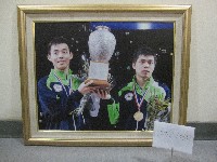 桌球好手陳建安與莊智淵合照-相片(裝框)藏品圖，第1張