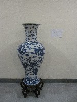 空瓶銘心大花瓶-國立體育學院84級畢業生贈藏品圖，第1張