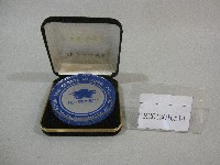 國立體育學院領帶夾紀念品-紙鎮藏品圖，第1張