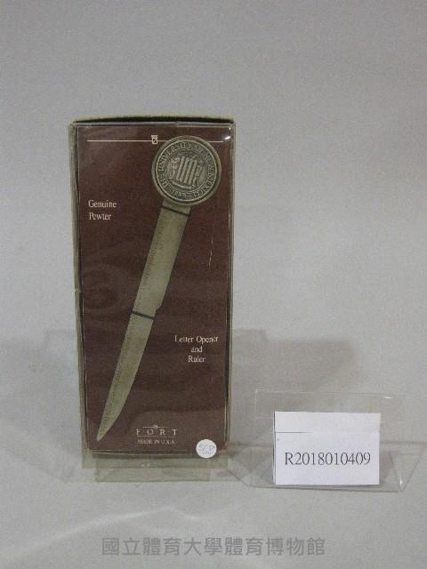 鐵尺紀念品-美國新墨西哥大學贈藏品圖，第1張