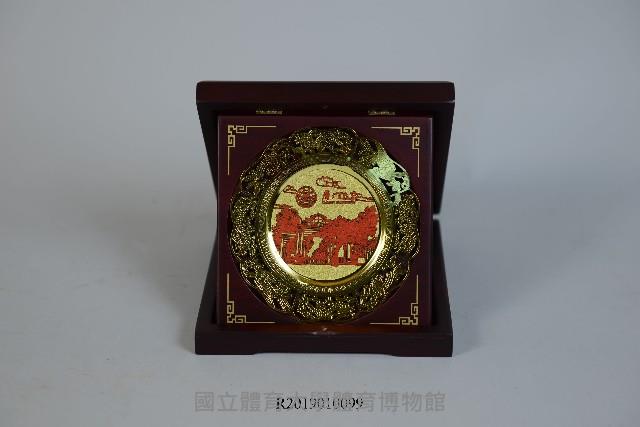 廈門大學紀念品-盒裝紀念立牌藏品圖，第1張