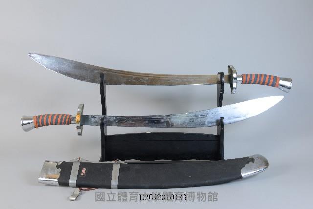 柳葉雙刀藏品圖，第1張