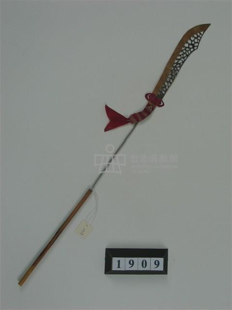 中國河北皮影戲道具─武器，刀藏品圖，第1張