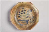 八角青釉鳥紋瓷碟藏品圖，第3張