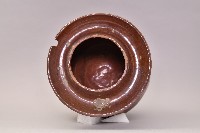 陶製褐釉素面罐藏品圖，第2張