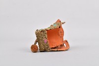 鑲藍石金屬橘底神像帽藏品圖，第1張