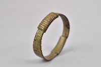 雙寬面銀製手環藏品圖，第1張