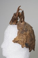 布農族頭目鹿皮帽藏品圖，第2張