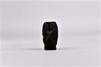 浮雕雙人面木製菸斗頭藏品圖，第2張