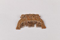 人面幾何紋木製梳藏品圖，第3張