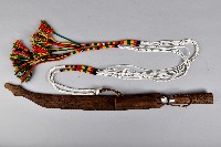 浮雕人面百步蛇紋祭典用佩刀藏品圖，第2張