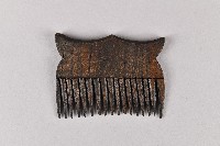 木製梳藏品圖，第1張