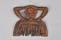 浮雕人形幾何木製梳藏品圖，第1張