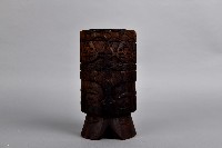 浮雕人面百步蛇紋木製杯藏品圖，第2張