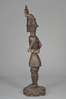 彩繪持槍盛裝男性立像人偶藏品圖，第3張