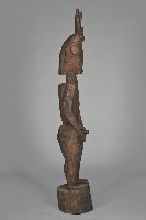 雙手持陽具裸身男性立像人偶藏品圖，第4張