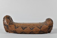 浮雕人面百步蛇神枕藏品圖，第3張