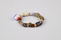 琉璃珠手鍊藏品圖，第2張