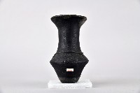 尖底陶壺藏品圖，第1張