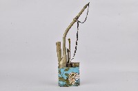 琺瑯梔花雙筒水煙斗藏品圖，第2張
