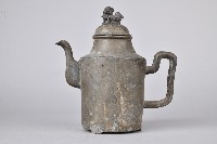 獅身鈕素面把手壺藏品圖，第1張