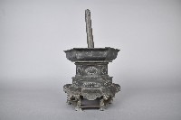 六角六足束腰合金燭台-2藏品圖，第2張