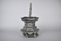 六角六足束腰合金燭台-2藏品圖，第3張