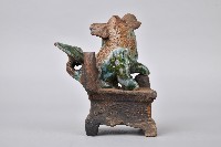 獅座陶製燭台-1藏品圖，第2張