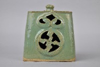 鏤空青釉油燈-蓋藏品圖，第2張